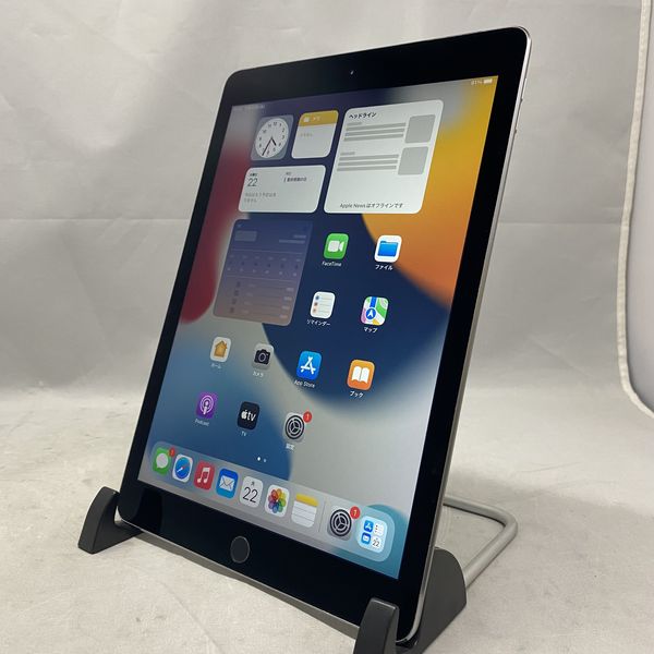 iPad Air2 Wi-fi 64GB スペースグレー中古 SDカードリーダー付き  Apple iPad AIR2 64GB シルバー 本体 カバー付き iPad Air2 Wi-Fi
