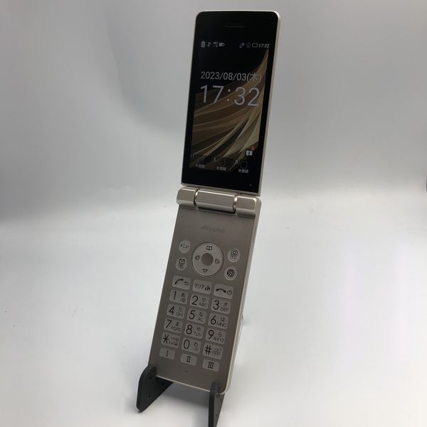 AQUOS ケータイ SH-02L ゴールド　携帯電話