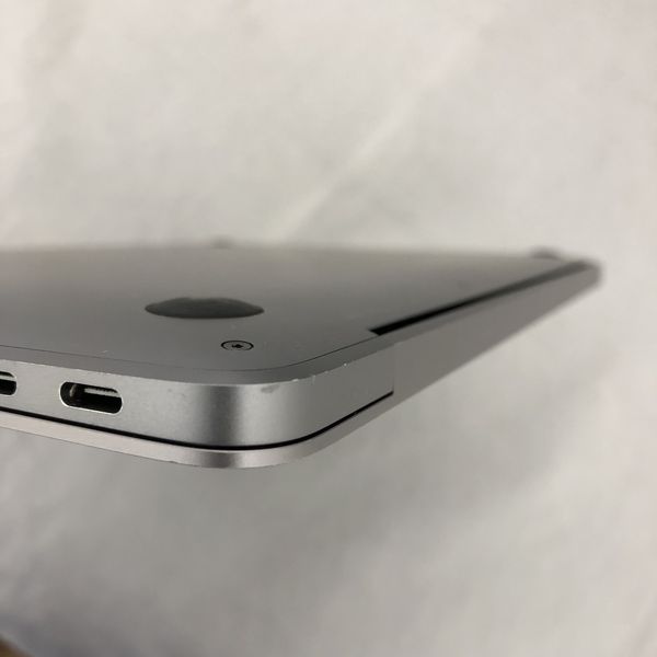 APPLE 〔中古〕MacBook Air (Retina, 13-inch, 2019) A1932（中古保証3