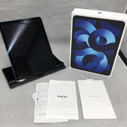 〔中古〕iPad Air5 (第5世代) Wi-Fiﾓﾃﾞﾙ 256GB ﾌﾞﾙｰ MM9N3J/A（中古保証3ヶ月間）