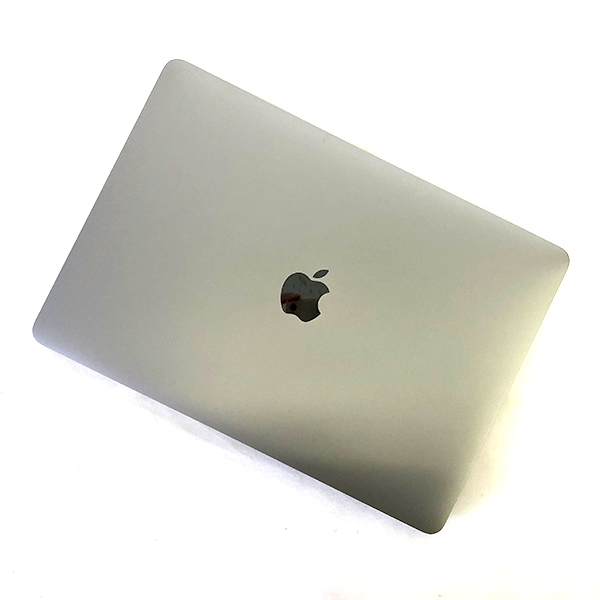 13インチ MacBook Air 2020 スペースグレイ