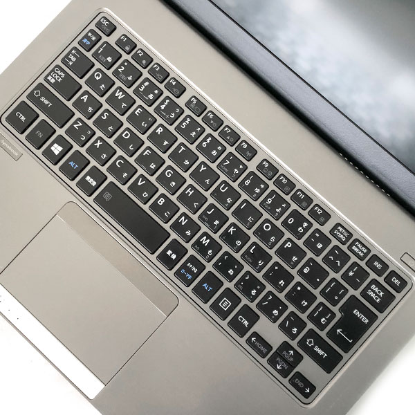 TOSHIBA 〔中古〕 dynabook R63/M / インテル® Core™ i5 プロセッサー 