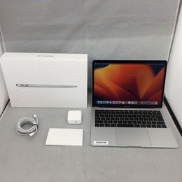 〔中古〕MacBook Air (Retina 13-inch 2018) ｼﾙﾊﾞｰ MREA2J/A（中古保証3ヶ月間）