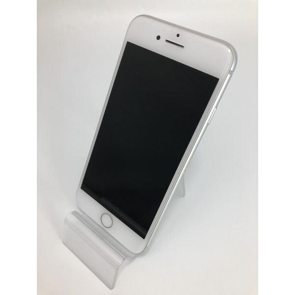 APPLE 〔中古〕iPhone8 64GB MQ792J/A Silver auSIMロック解除品（中古