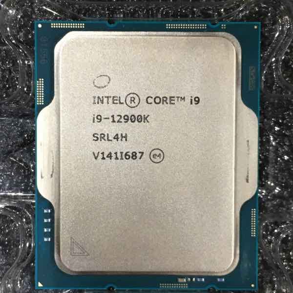 Intel 〔中古〕インテル® Core™ i9-12900K プロセッサー BOX（中古保証