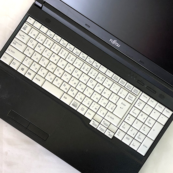 FUJITSU 〔中古〕 LIFEBOOK A577/S / インテル® Core™ i5 プロセッサー
