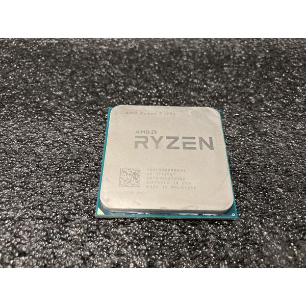 RYZEN7 1700(箱、ファン、添付品有)
