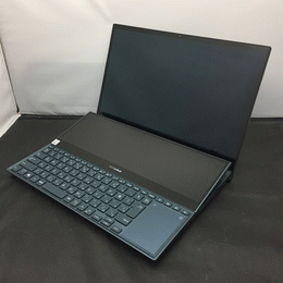 〔中古〕UX582LR-H2017TS（中古保証3ヶ月間）