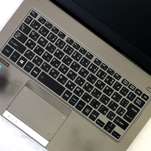 TOSHIBA 〔中古〕 dynabook R63/D / インテル® Core™ i5 プロセッサー