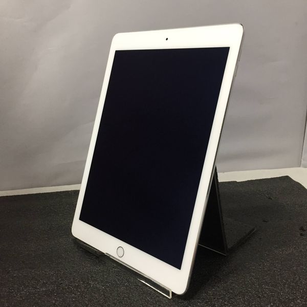 APPLE 〔中古〕iPad Air2 Wi-Fi 16GB ｼﾙﾊﾞｰ MGLW2J/A（中古保証3ヶ月間 ...