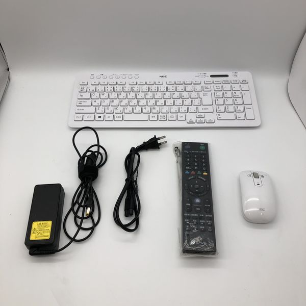 NEC 〔中古〕LAVIE Desk All-in-one DA770/GAW PC-DA770GAW(中古保証3