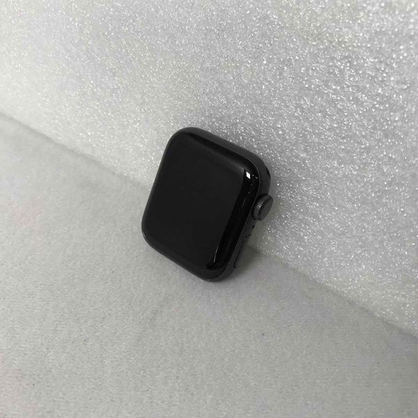 APPLE 〔中古〕Apple Watch SE GPSモデル 40mm MYDP2J/A（中古保証1 ...