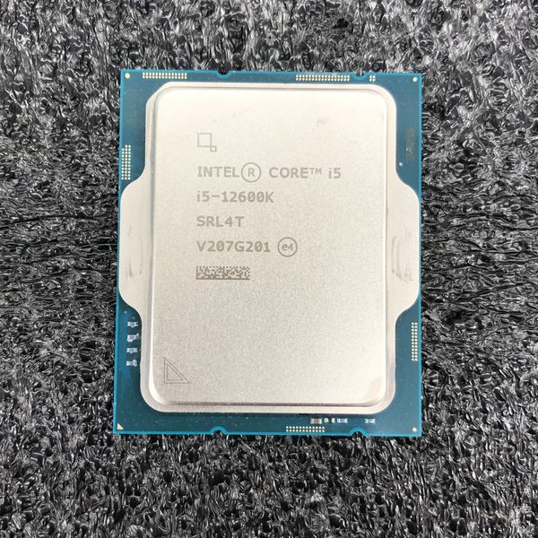 Intel 〔中古〕インテル® Core™ i5-12600K プロセッサー BOX（中古保証