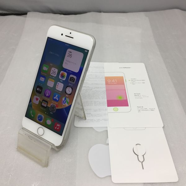 APPLE 〔中古〕iPhone8 GB シルバー MQJ/A docomo対応端末 SIM