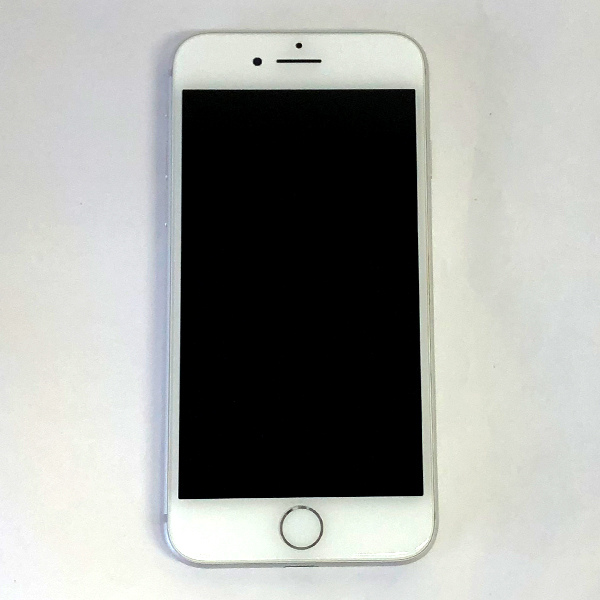 APPLE 〔中古〕即納 iPhone8 64GB シルバー MQ792J/A docomo対応