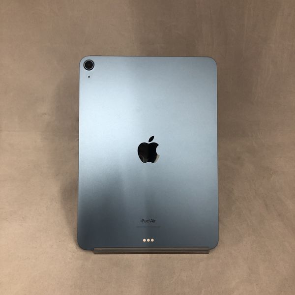 APPLE 〔中古〕iPad Air5 (第5世代) Wi-Fiﾓﾃﾞﾙ 64GB ﾌﾞﾙｰ MM9E3J/A