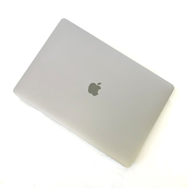APPLE 〔中古〕MacBook Pro (15-inch・ 2018)(中古保証3ヶ月間