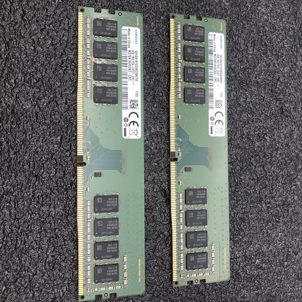 SAMSUNG DDR4 2400MHz 8gb×2