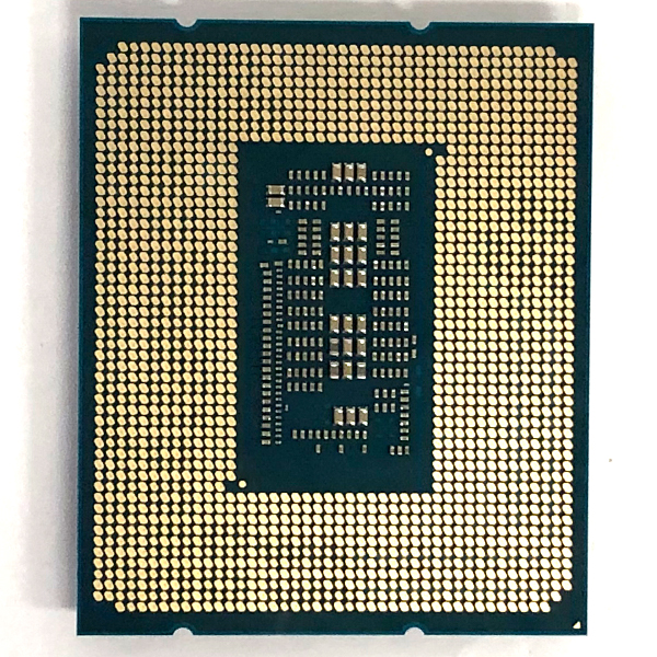 Intel Core i7-12700KF 12th Gen 動作確認済み中古品 Intel Core i7-12700KF Unlocked Desktop Processor - 12 Cores