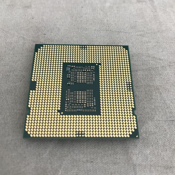 第10世代　intel core i9 10900k バルク品　中古動作確認済み Core i9-10900K バルク (3.7GHz/TB 5.1GHz/TB MAX 5.2GHz/10-core 20