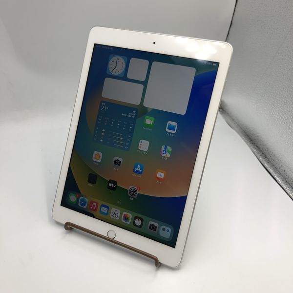 【お値下げ中】iPad 第6世代　シルバー