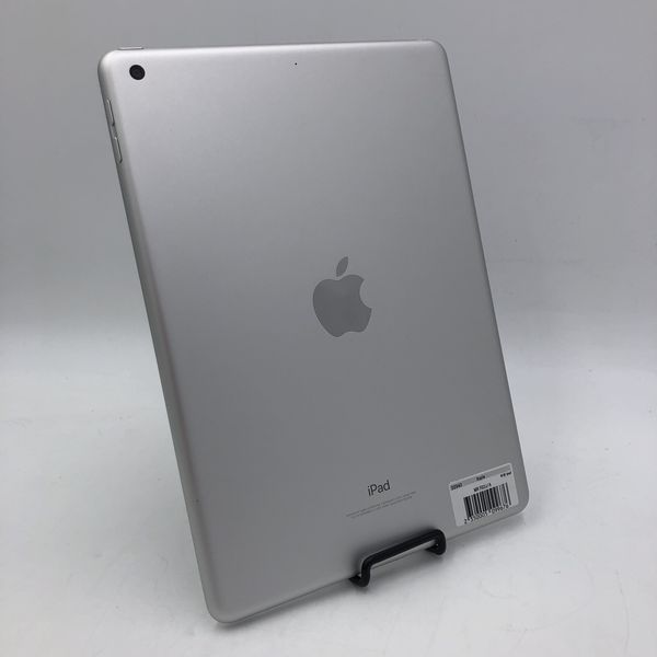 APPLE 〔中古〕iPad (第6世代) Wi-Fiﾓﾃﾞﾙ 32GB ｼﾙﾊﾞｰ MR7G2J/A（中古