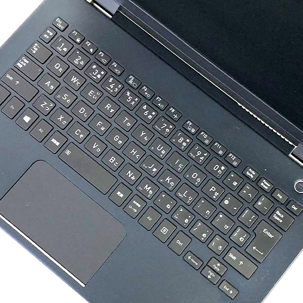 TOSHIBA 〔中古〕 dynabook G83/M / インテル® Core™ i3