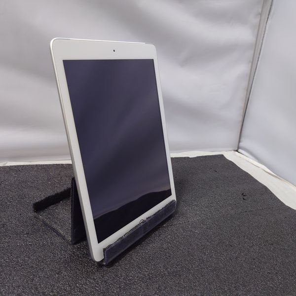 iPad 5   32GB   シルバー