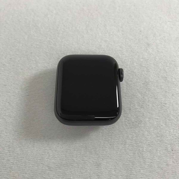 APPLE 〔中古〕Apple Watch Nike SE GPSﾓﾃﾞﾙ 40mm MYYF2J/A（中古保証1