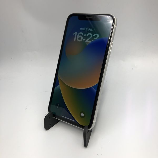 Apple アップル/iPhone XR 128GB/SIMロック解除済み/MT0J2J/A/F4GXL4RCKXLH/携帯電話/ABランク/69【中古】 APPLE 〔中古〕iPhone XR 128GB ホワイト MT0J2J/A au対応 SIM