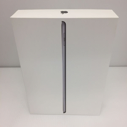 〔中古〕iPad (第6世代) 32GB ｽﾍﾟｰｽｸﾞﾚｲ MR6N2J/A docomo SIMﾛｯｸ解除品（中古保証3ヶ月間）