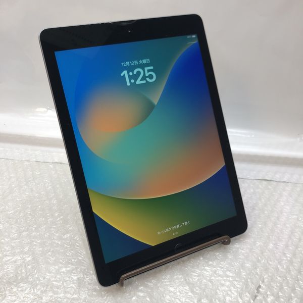 中古 Apple iPad 第5世代 32GB タブレット スペースグレー 楽天