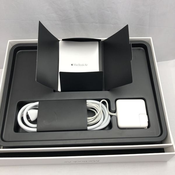 APPLE 〔中古〕MacBook Air (13-inch・Mid 2017) MQD32J/A Core i5 1.8 