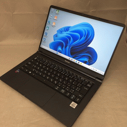 〔中古〕【MAR11P】X4-i5CMLAB_300215（中古保証3ヶ月間）
