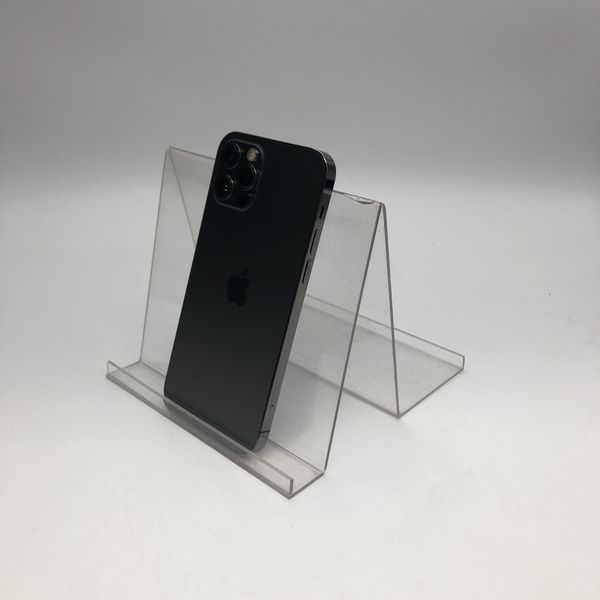 Apple(docomo) アップル/iPhone/MGM93J/A/F17DG27U0D8M/携帯電話/Bランク/82【中古】 Apple (アップル) iPhone SE(第3世代) MMYD3J/A docomo 64GB
