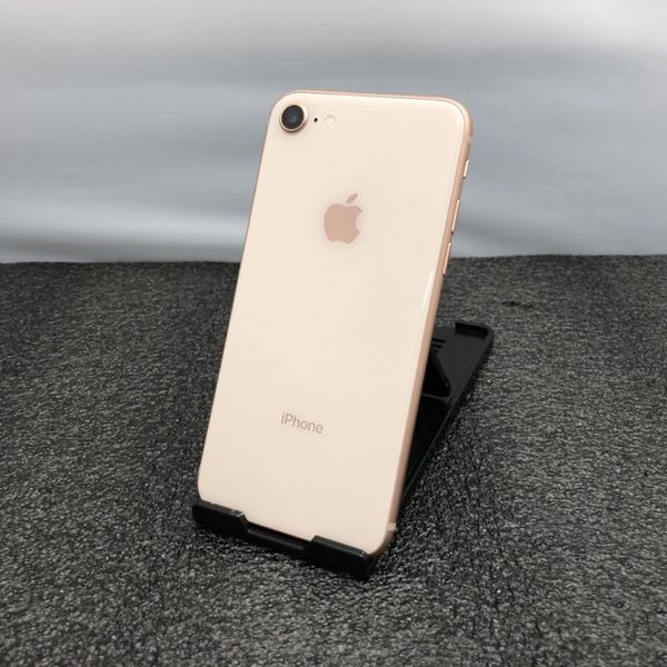 APPLE 〔中古〕iPhone8 64GB ｺﾞｰﾙﾄﾞ MQ7A2J/A au対応端末 SIMロック