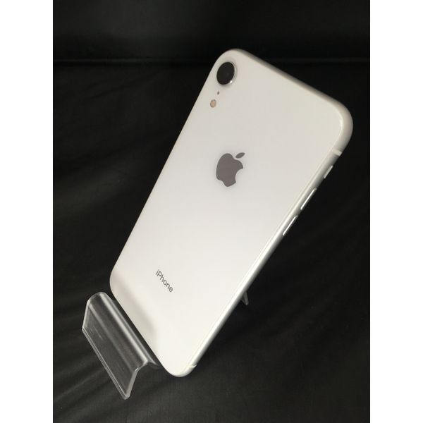 APPLE 〔中古〕iPhoneXR 64GB MT032J/A White auSIMロック解除品(中古 