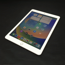 APPLE 〔中古〕iPad (第5世代) Wi-Fi+Cellular 32GB ｼﾙﾊﾞｰ MP1L2J/A 