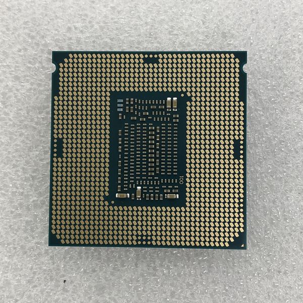 Intel 〔中古〕インテル® Core™ i5 プロセッサー 9500 Bulk（中古保証1