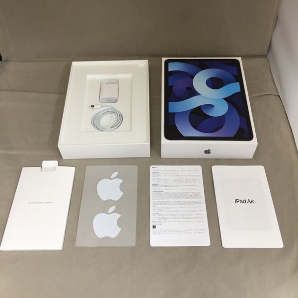 Apple iPad Air 第4世代（64GB・付属品セット） Apple iPad Air 第4世代（64GB・付属品セット）