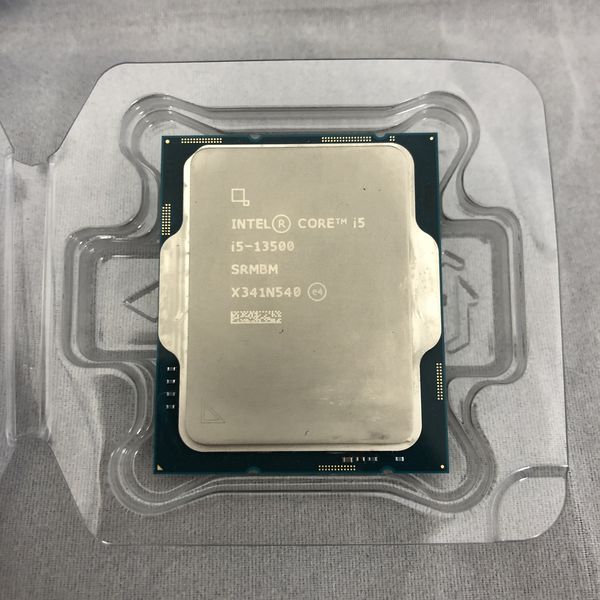 Intel 〔中古〕インテル® Core™ i5-13500 プロセッサー BOX（中古保証1 