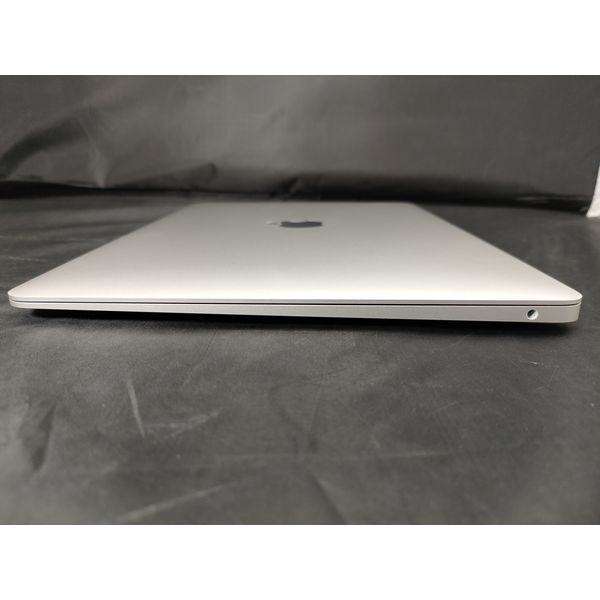 【匿名配送】MacBook Air (M1, 2020) 16GBメモリ APPLE 〔中古〕MacBook Air (M1・2020) / Apple M1 8ｺｱ