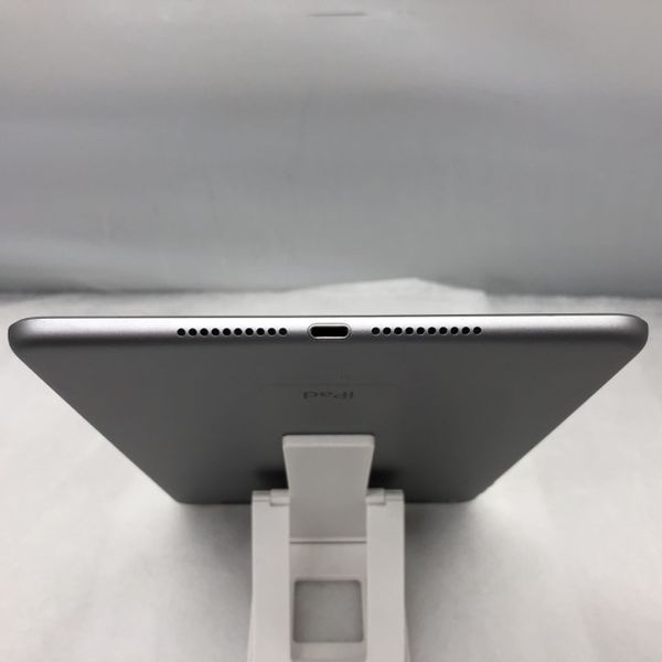 APPLE 〔中古〕iPad mini4 Wi-Fi+Cellular(キャリア:au)128GB スペース 