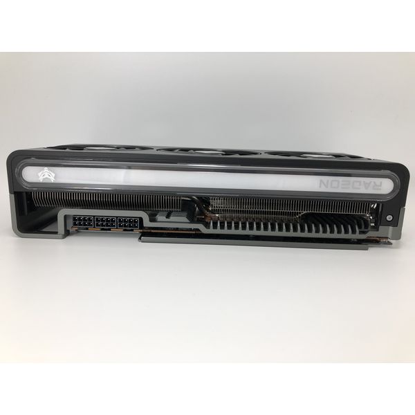 新古品NITRO+ Radeon 7900XTX 保証期間13ヶ月残り（書類付） 新古品NITRO+ Radeon 7900XTX 保証期間13ヶ月残り（書類付）