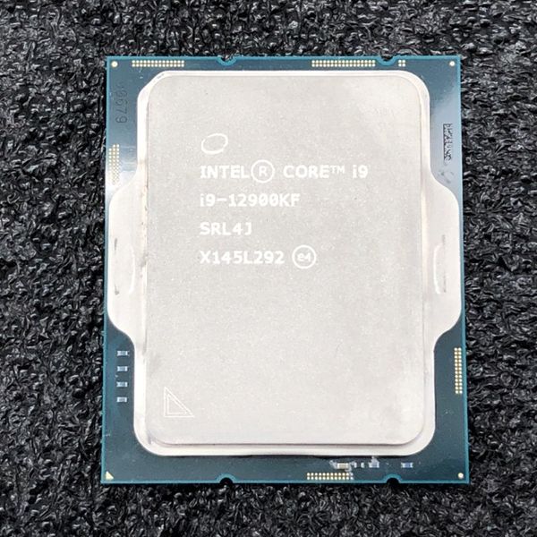 Intel 〔中古〕インテル® Core™ i9-12900KF プロセッサー BOX
