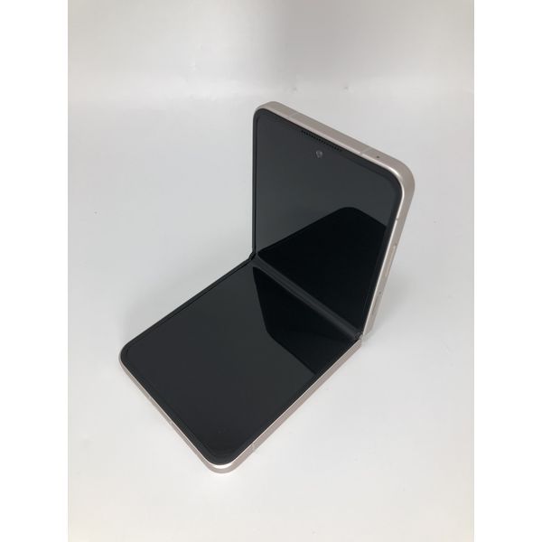 ZTE 〔中古〕Libero Flip A304ZT ゴールド YmobileSIMロック解除