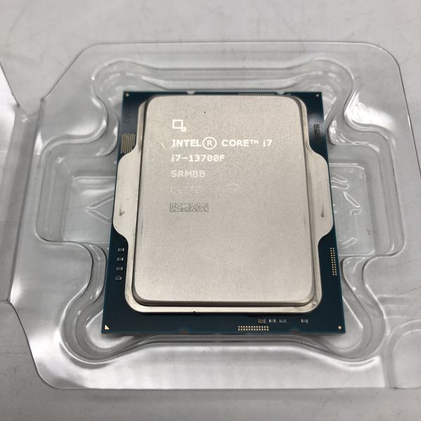 Intel 〔中古〕インテル® Core™ i7-13700F プロセッサー BOX（中古保証