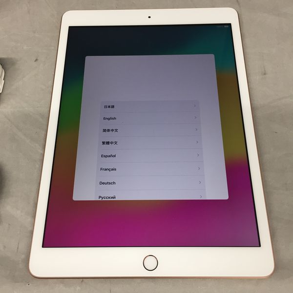 iPad第6世代au版32GBゴールド＋Apple たっとし