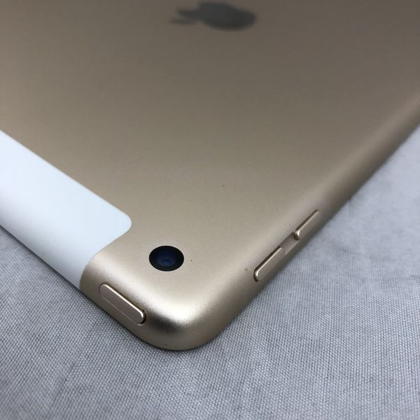 Apple iPad 第5世代ゴールド 32GB SIMフリー Amazon.co.jp: 【整備済み品】Apple iPad (第5世代) Wi-Fi 32GB