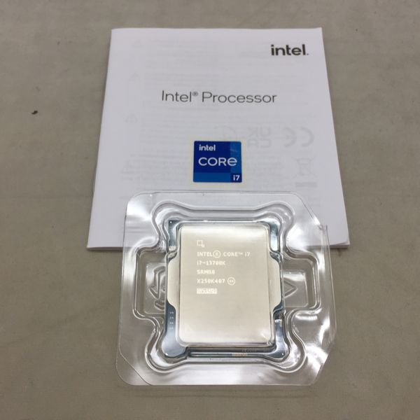 Intel Core i7 13700K ジャンク